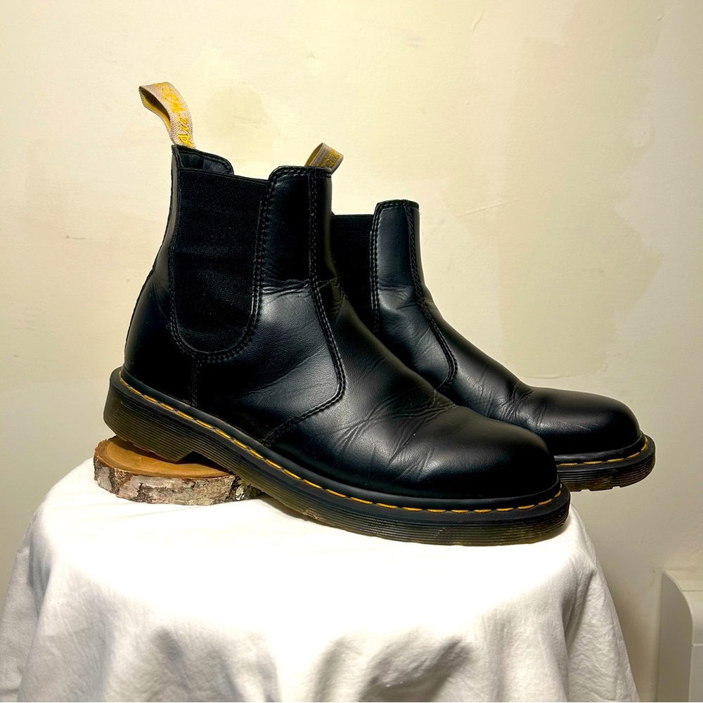Dr. Martin Chelsea Boot Black Vegan Leather Size US 10 M 2976 Felix